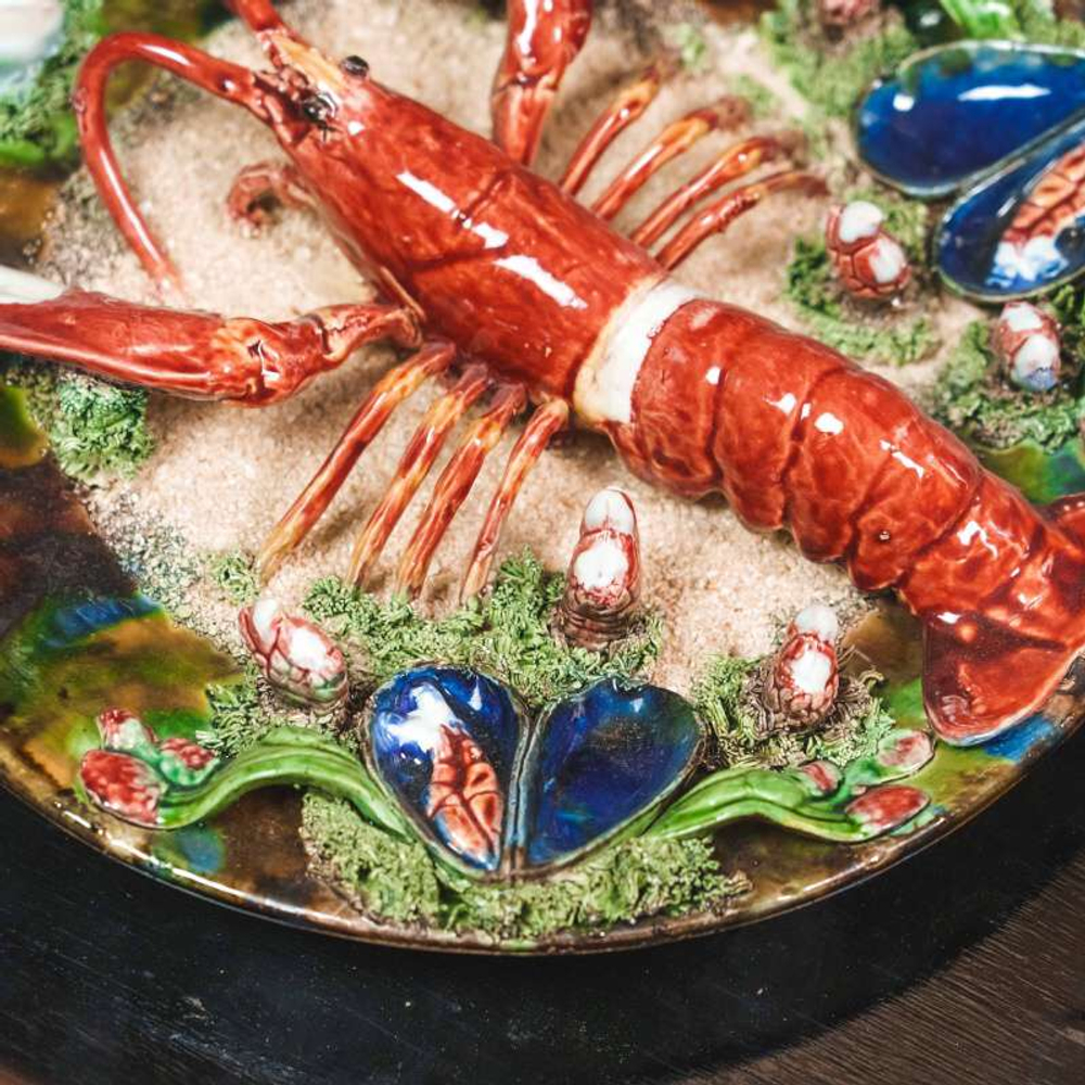 Декоративная тарелка «Омар на песке»