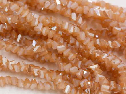 Нить бусин для украшений 4мм (ювелирное стекло)