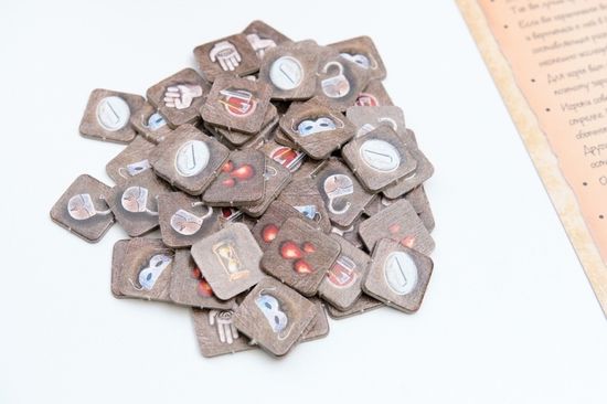 Настольная игра Мортум. Средневековый детектив