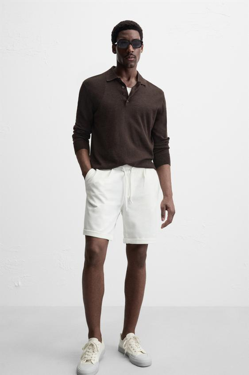 ZARA КОМФОРТНЫЕ ШОРТЫ-БЕРМУДЫ, ЖЕЛТОВАТО-БЕЛЫЙ