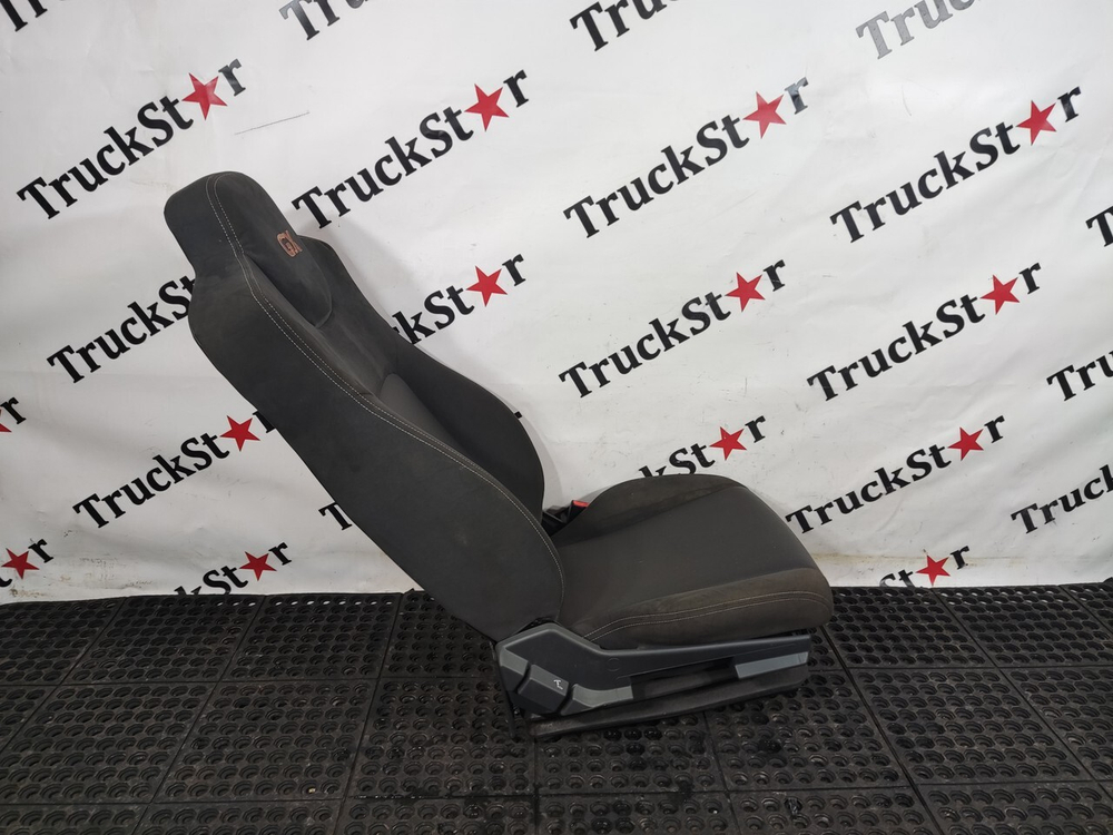 Сиденье пассажирское пневматическое 2023г.