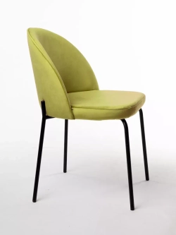 Стулья для кухни мягкие 2 шт. со спинкой. Чёрные ножки.