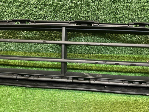 Решетка переднего бампера Volvo XC90 2 (2019-2024)