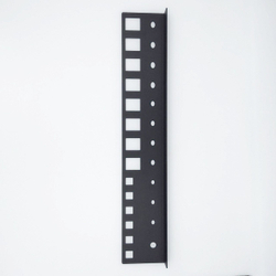 Держатель-органайзер для плоскогубцев, пассатижей, клещей и отверток на 26 предметов