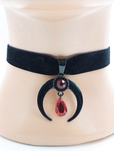 Черный велюровый чокер с подвеской Темная луна