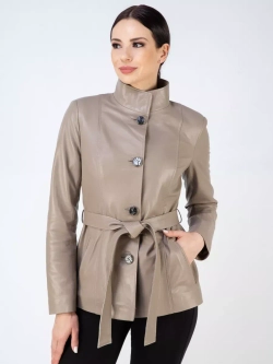 Кожаная куртка демисезонная на пуговицах с поясом