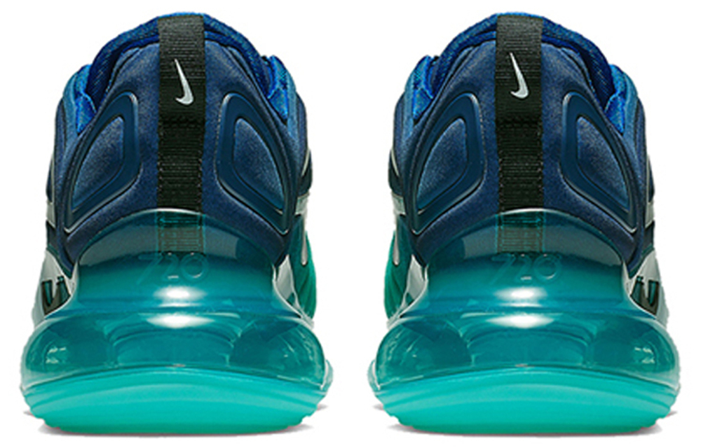 Кроссовки Nike Air Max 720