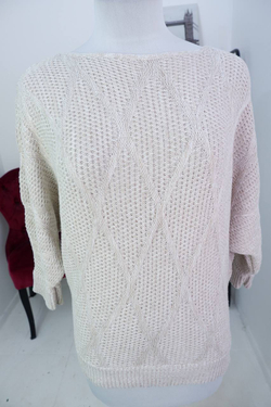 Джемпер Ostin светлого оттенка, маркировка S, на 44 размер