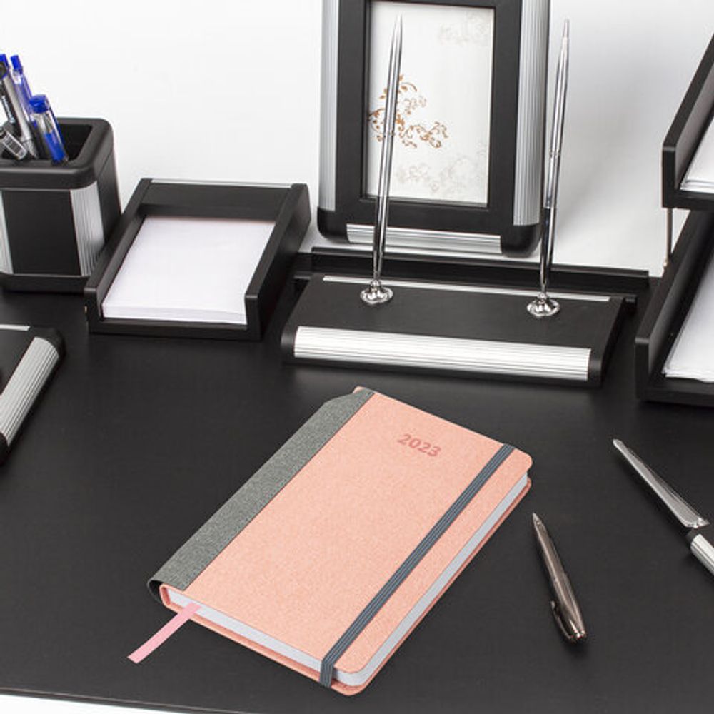 Ежедневник датированный 2023 А5 138x213 мм BRAUBERG "Mosaic", под кожу, розовый, 114084