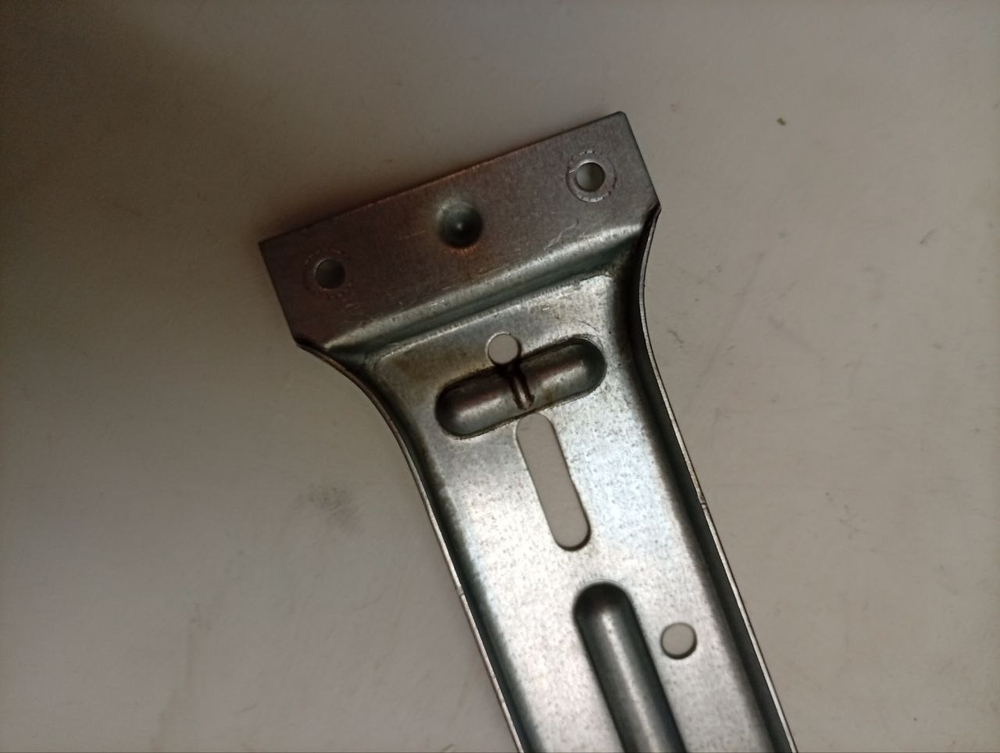 WAE20443OE кт16 Траверса для стиральных машин Bosch 709853 б/у