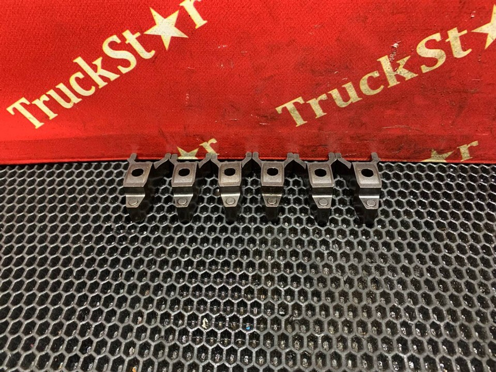 Комплект кронштейнов форсунок топливных