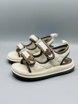 Детские кожаные босоножки Miu Miu с бабочкой