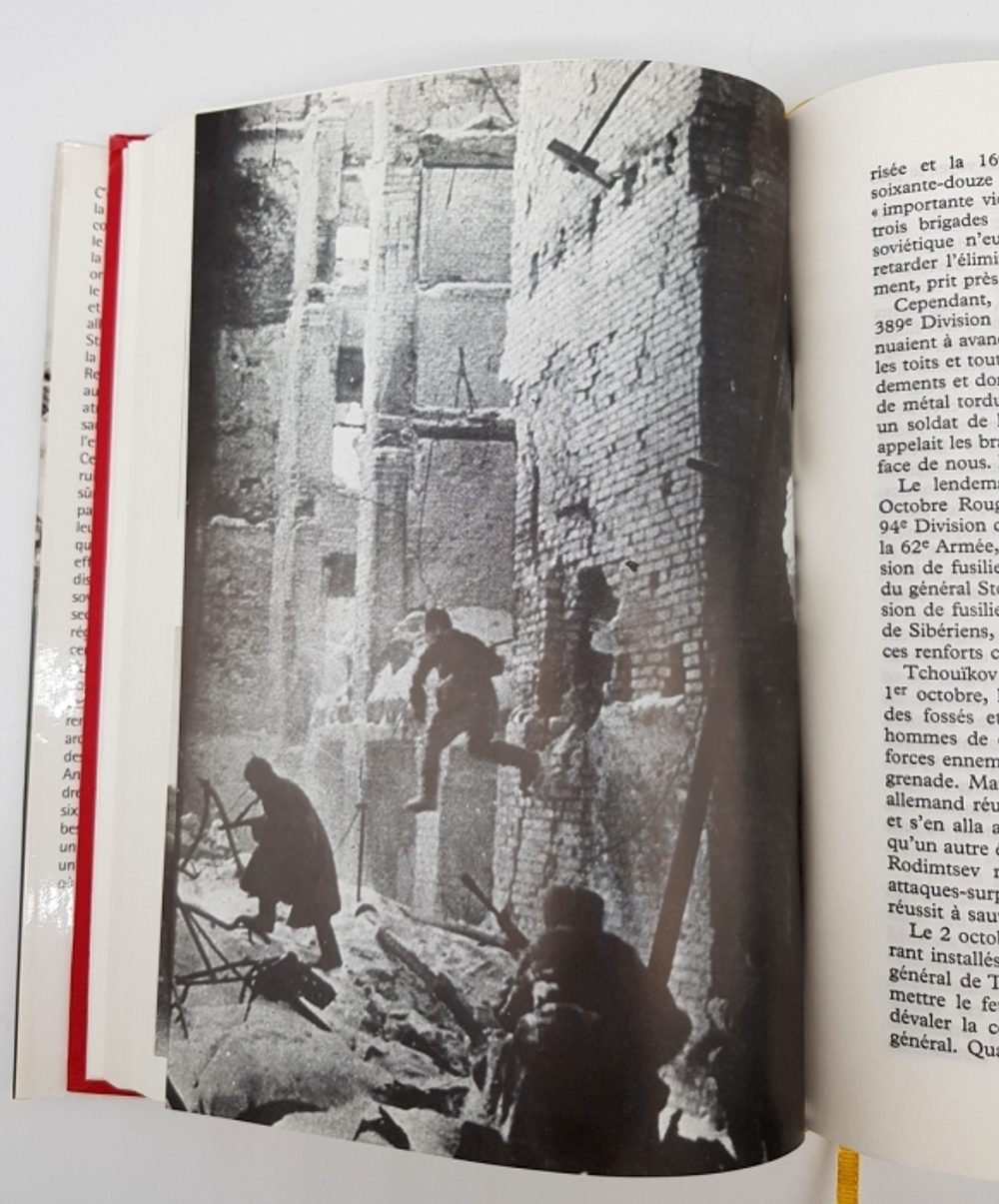 "Stalingrad (Сталинград)". Antony Beevor (Энтони Бивор) На французском языке