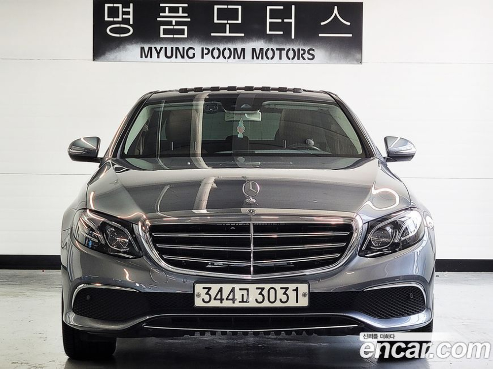Mercedes-Benz E-Class W213 E220d Exclusive (11.2019)