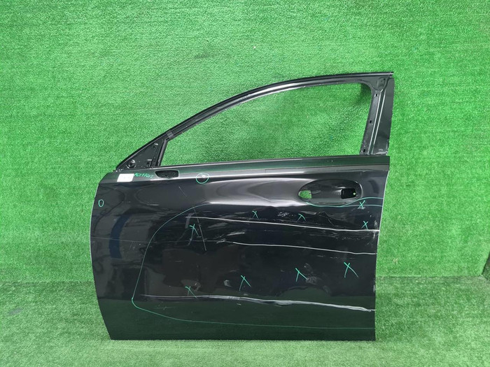 Дверь передняя левая Mercedes A W177 (2018-н.в.)