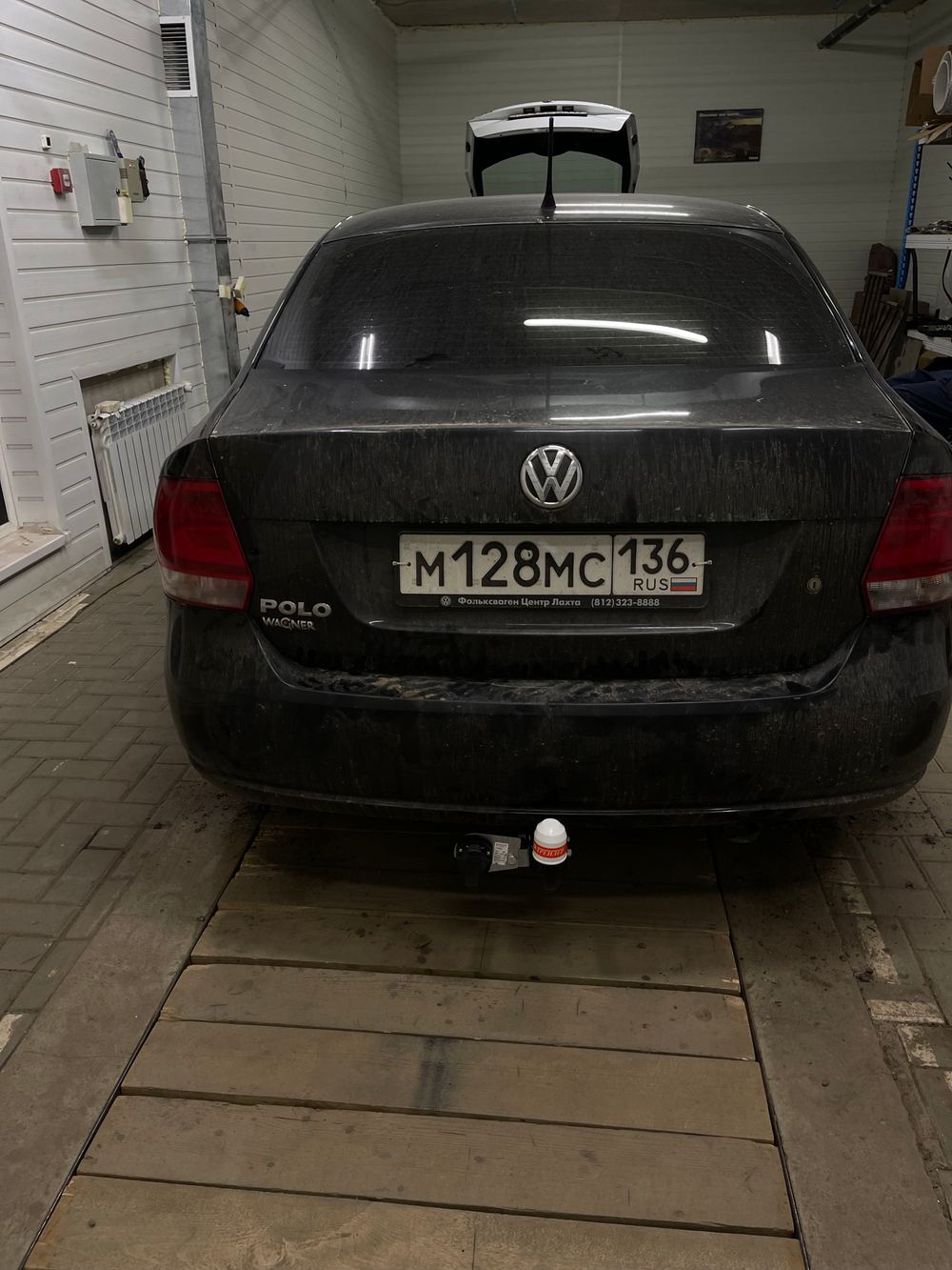 9131 Фаркоп для Volkswagen Polo седан 2010-2020, Skoda Rapid 2012-2020. 9131