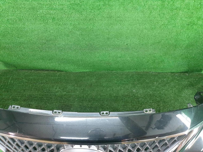 Бампер передний Lexus LS 5 (2017-2021)