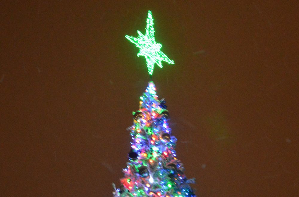 Макушка - Звезда на елку «Роза Ветров» зеленая