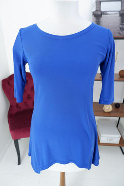 Джемпер с коротким рукавом однотонный 42 размер