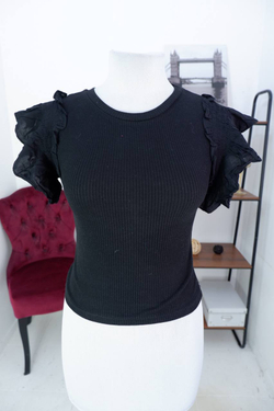 Футболка Zara в рубик, маркировка S, визуально на 44 размер