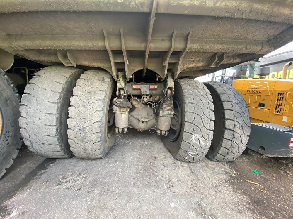 TEREX TR100 4x2 Карьерный самосвал TR100 (Дизельный, 37,8 л, 1065 л.с., АТ)