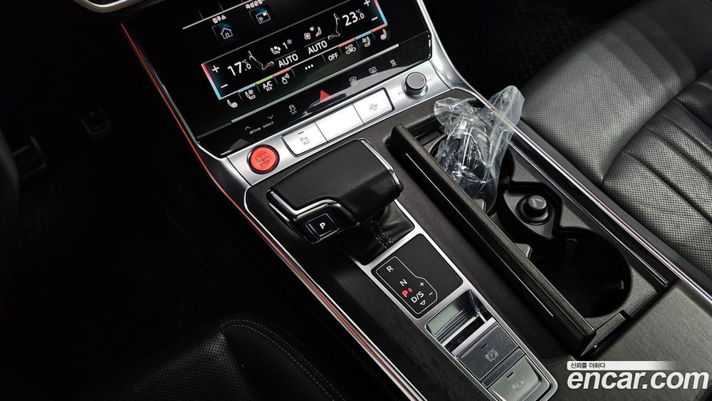 Audi A6 (C8) 45 TDI Quattro Premium (10.2020)