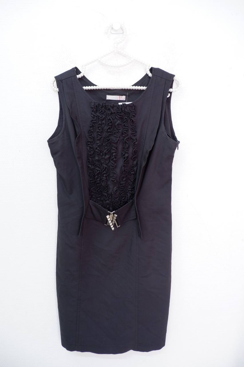 Платье Phrrdi стильное 42 размер