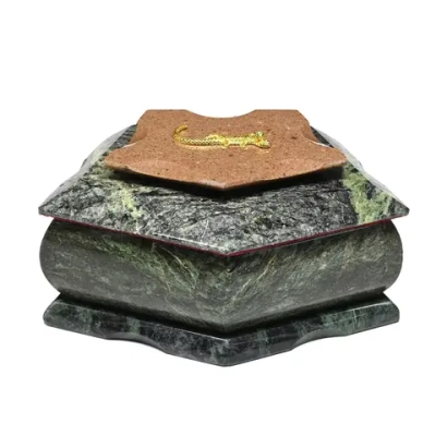 Ларец из змеевика и креноида "Корона" 155*95*75мм