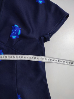 Платье лаконичное 42/44 размер