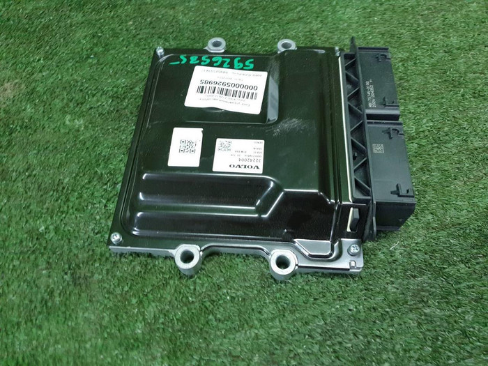 Блок управления ДВС Volvo XC60 2 (2017-н.в.)