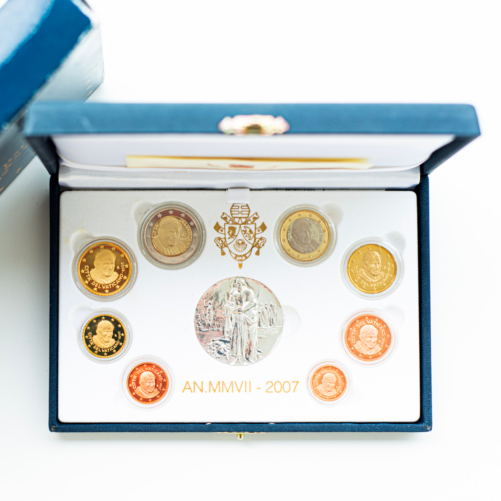 Vatican City 2007 Benedict XVI Proof Euro Coin Set with Silver Medal – "Saint Matthew"