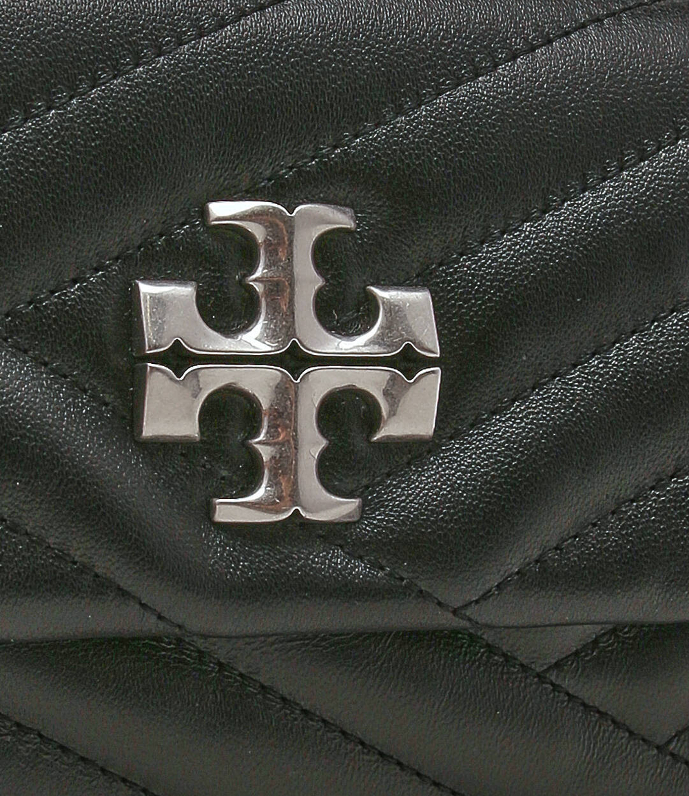 кожаная сумка через плечо kira chevron TORY BURCH - черный(90456)