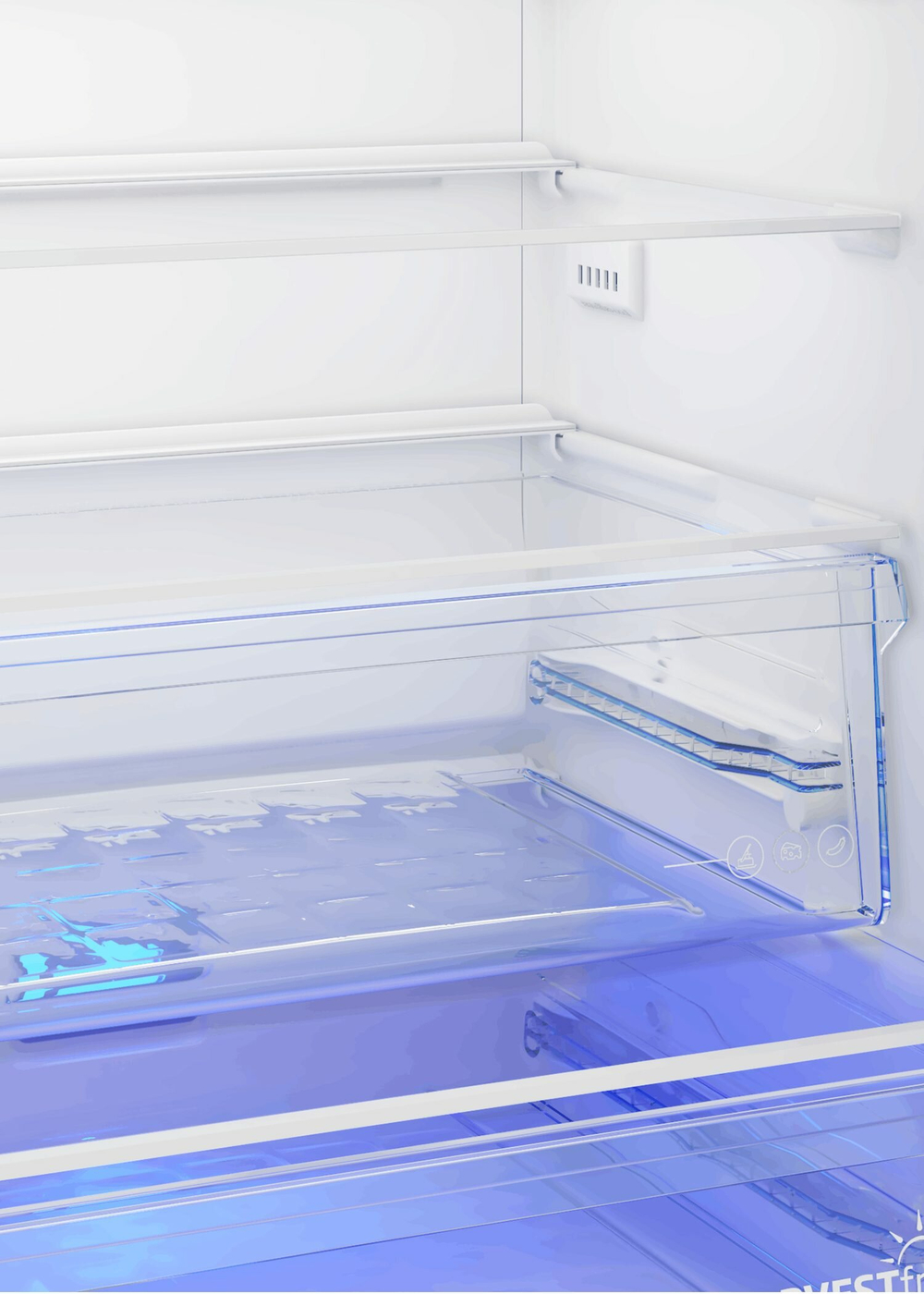 Двухкамерный холодильник Beko B3RCNK405HDW белый