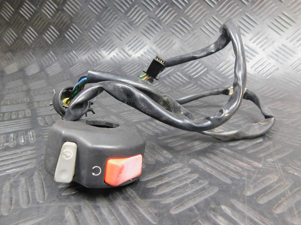 Пульт правый Yamaha TDM850 RN03J 2001