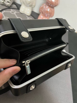 Сумка через плечо Rimowa