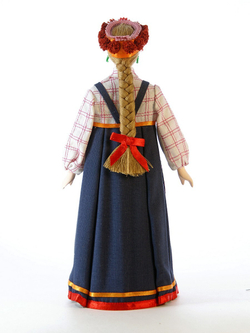 Кукла коллекционная в русском праздничном костюме