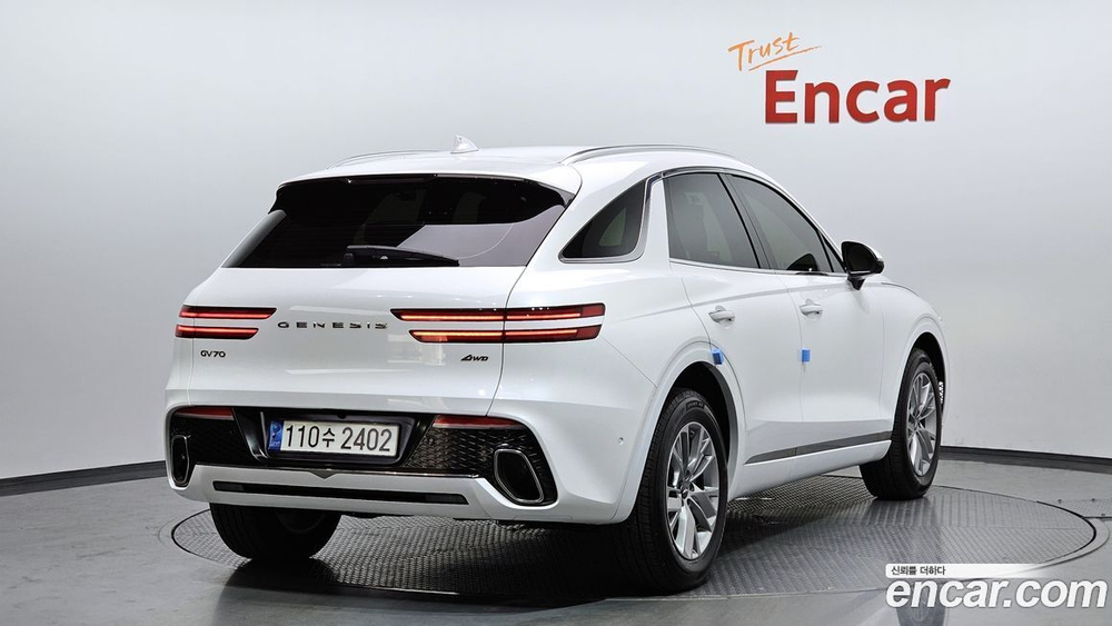 Genesis GV70 2.5T Бензин AWD (02.2022)