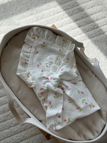 Плед из муслина с рюшами, Тюльпаны