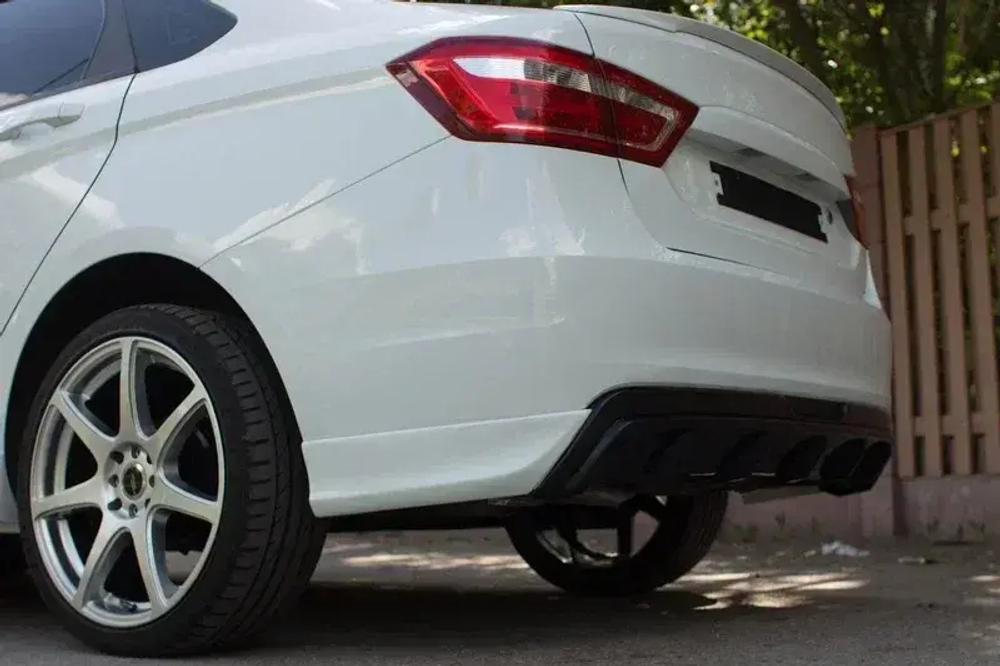 Юбка заднего бампера Lada Vesta шагрень