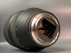 Canon RF 28-70mm F2L USM