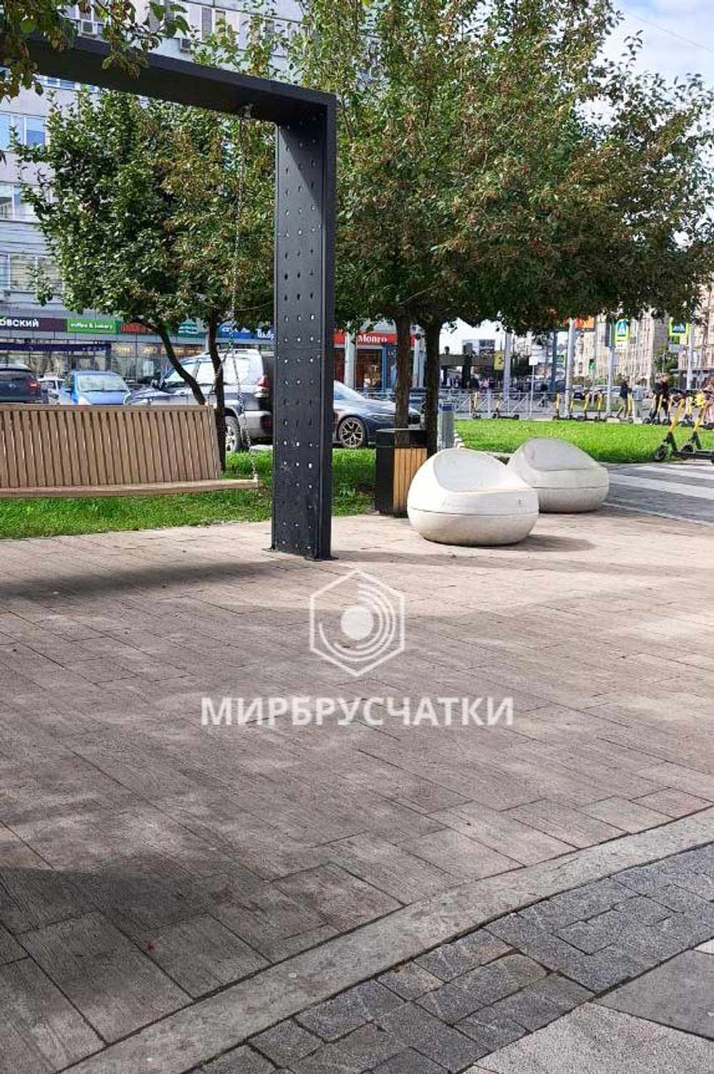 Сквер Крылья Сибири, г.Новосибирск