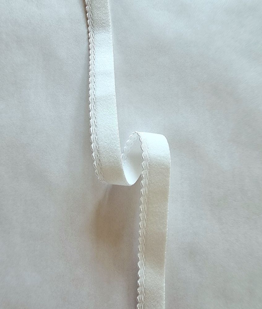 Резинка ажурная становая белая 15 мм