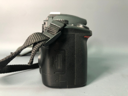 Nikon D5000, 22000 кадров пробега