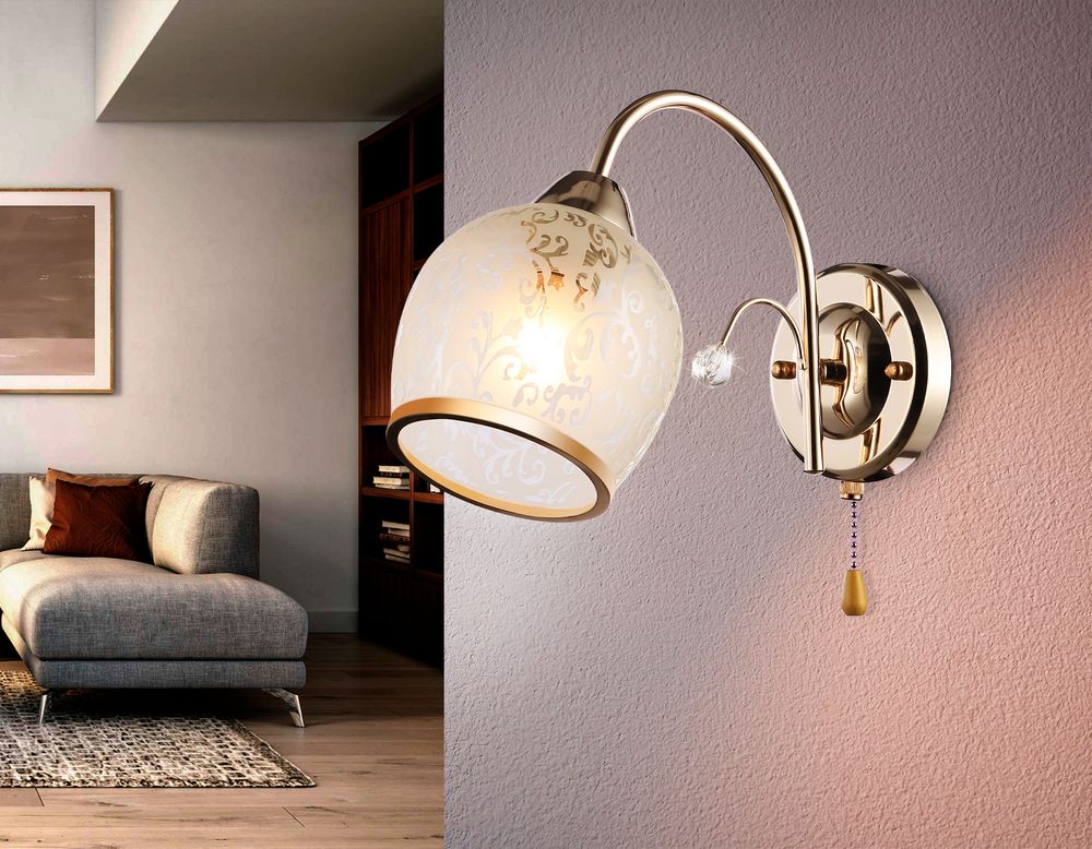 Ambrella Настенный светильник с выключателем Traditional TR3195