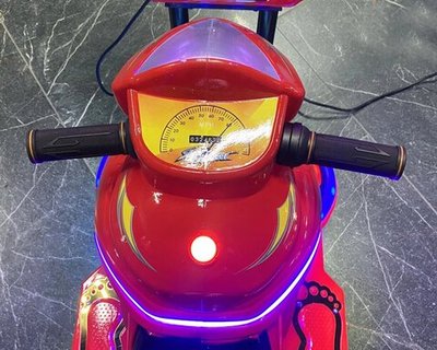 Автомат с видеоигрой «Мотобайк»