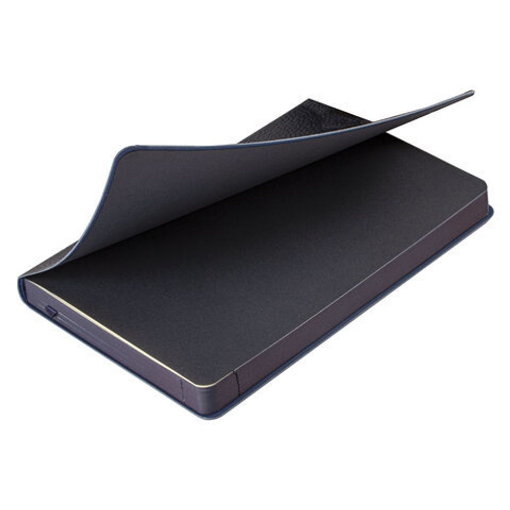 Ежедневник недатированный А5 (138х213 мм) BRAUBERG "Stylish", кожзам, гибкий, 160 л., синий, 126223