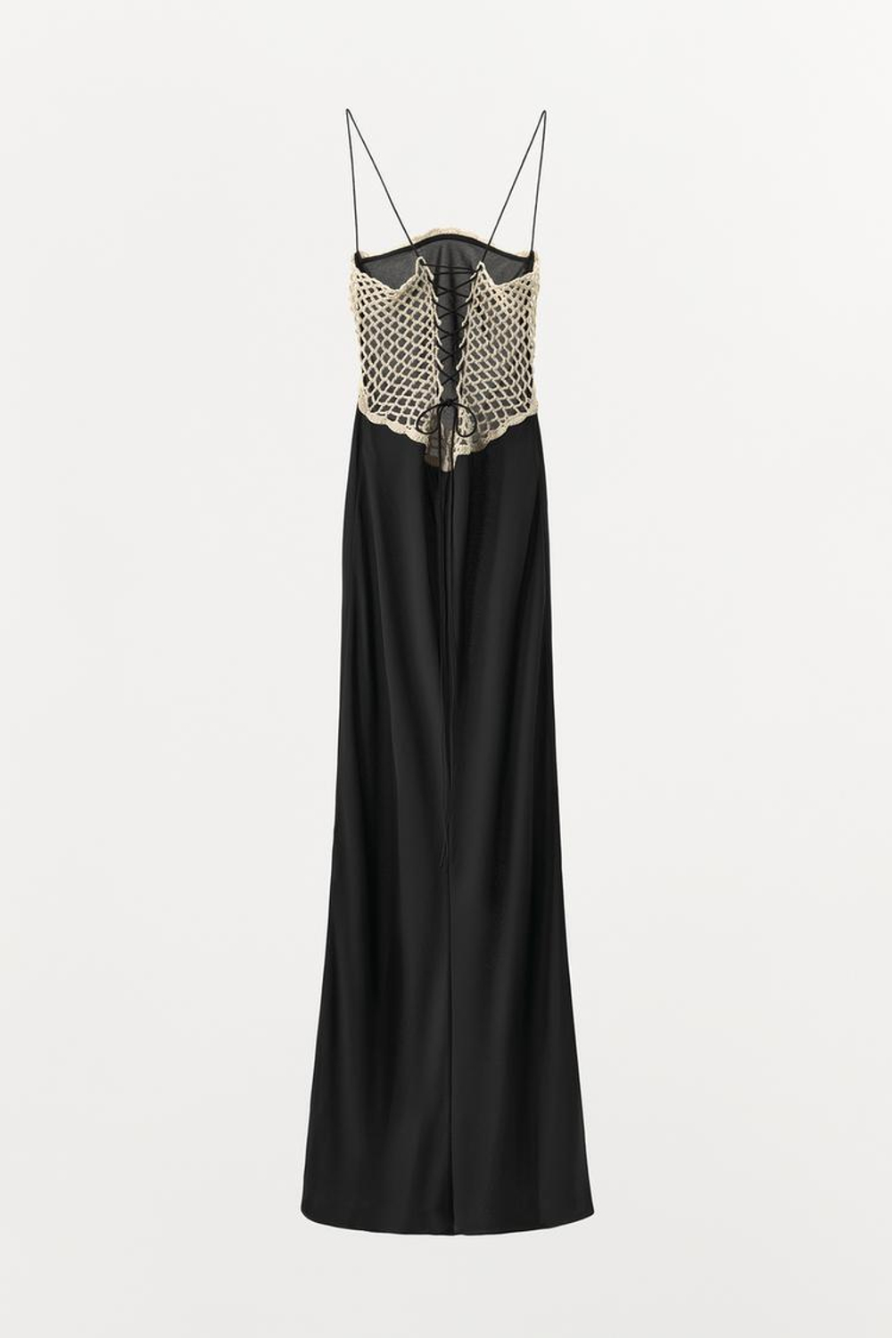 ZARA ПЛАТЬЕ-МИДИ НА ТОНКИХ БРЕТЕЛЯХ, ЧЕРНЫЙ