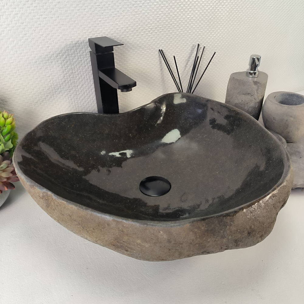 Раковина из речного камня RS-64880 50*46*15 0862