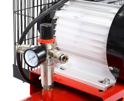 Компрессор пневматический 380В 3.0кВт 8атм. 300л/мин. ресивер-100л поршн. ремен. одноступенчатый GTE