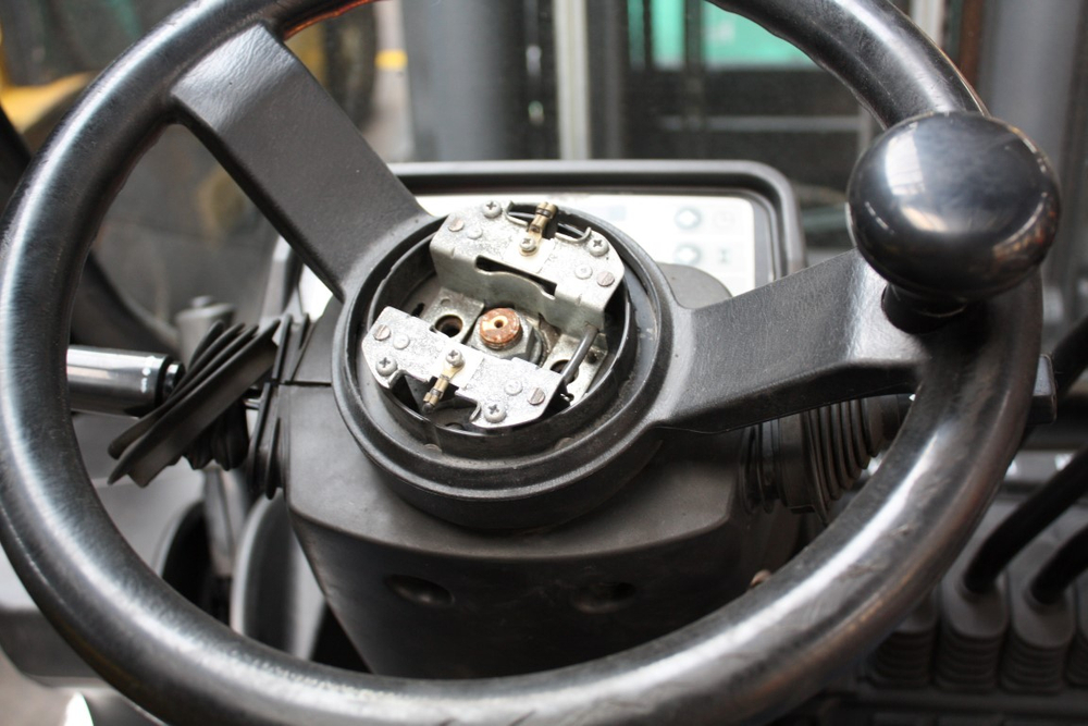 Погрузчик бензиновый NISSAN UG1F2A35DU г/п 3,5 тонны, 2009 г.в.